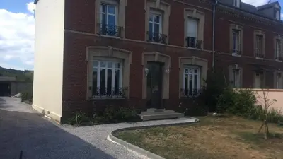 Bâtiment de le séjour chez l'habitant