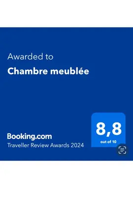 Certificat, récompense, panneau ou autre document affiché dans l'établissement Chambre meublée