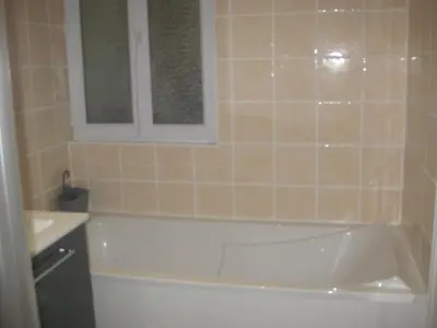 Salle de bains dans l'établissement La Grande Marée