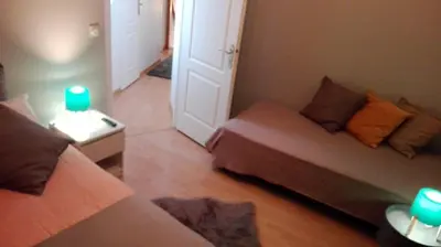 Un ou plusieurs lits dans un hébergement de l'établissement Maison le Napoléon 3 chambres 6 lits, non adapté aux PMR