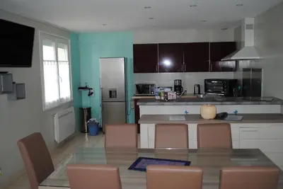 Cuisine ou kitchenette dans l'établissement gîte la belle vue