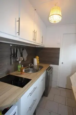 Cuisine ou kitchenette dans l'établissement La maison des pêcheurs