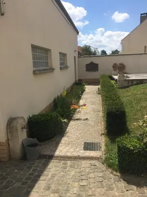 Jardin de l'établissement Rue de la Gare
