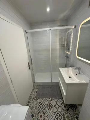 Salle de bains dans l'établissement Studio Villennes sur seine cosy Paris Versailles