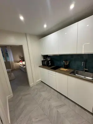 Cuisine ou kitchenette dans l'établissement Studio Villennes sur seine cosy Paris Versailles