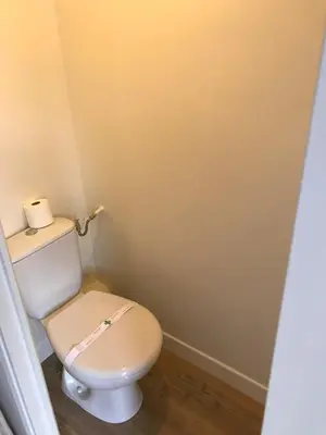 Salle de bains dans l'établissement HÔTEL LES IRIS