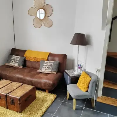 LA PETITE MAISON