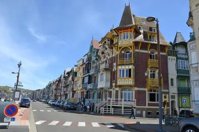 Quartier de l'hôtel ou autre quartier proche