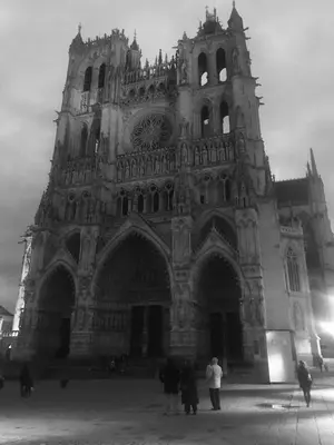 Plan de l'établissement Le Studio Cathédrale - Amiens Centre Historique