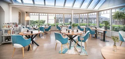 Restaurant ou autre lieu de restauration dans l'établissement Le Vivier Côté résidence