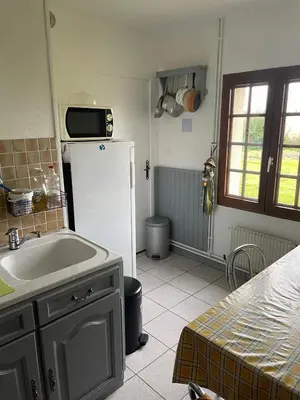 Cuisine ou kitchenette dans l'établissement Chambres d'Hôtes Lambert Rouen