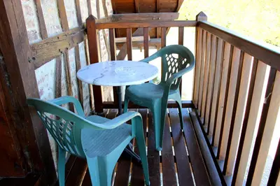 Balcon ou terrasse dans l'établissement En Bord de Seine