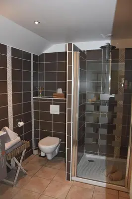 Salle de bains dans l'établissement L'Orée de Giverny