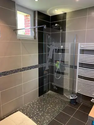Salle de bains dans l'établissement Maison de Charme en Normandie