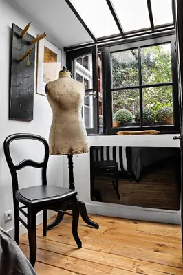 Coin salon dans l'établissement Les Petites Suites Dieppoises - L'Atelier Couture