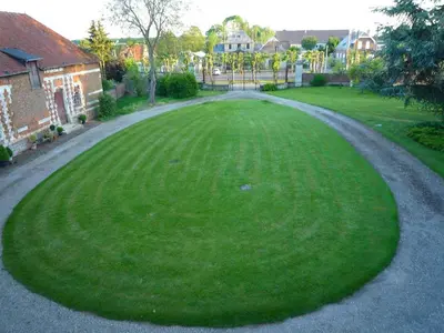 Jardin de l'établissement Château de Plessier-Roza