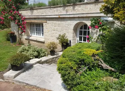 Jardin de l'établissement Sur la route des peintres