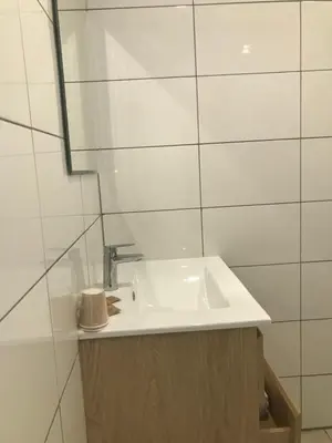 Salle de bains dans l'établissement Hotel Morand