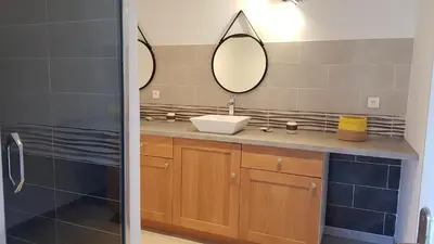 Salle de bains dans l'établissement Rotteleux rivière