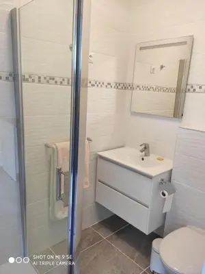 Salle de bains dans l'établissement LE CANGE