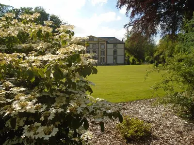 Jardin de l'établissement LE GITE DU COLOMBIER