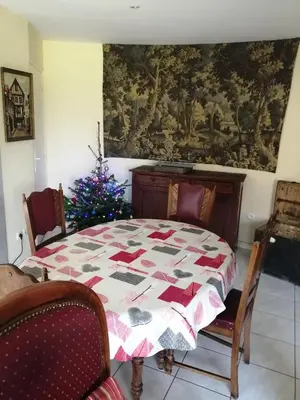 Coin salon dans l'établissement LE GITE DU COLOMBIER