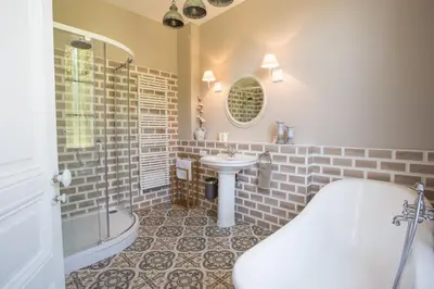Salle de bains dans l'établissement Au Souffle de Vert