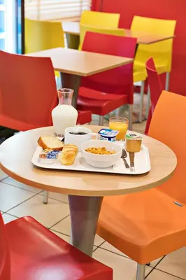 Nourriture dans l'hôtel ou à proximité