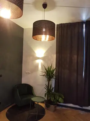 Coin salon dans l'établissement Loft Zen Rouen - Jacuzzi - Centre Historique