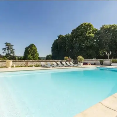 Grande villa d'exception en Normandie tennis