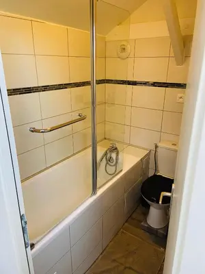 Salle de bains dans l'établissement Le duplex Saint Gilles centre ville Baie de Somme