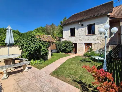 Jardin de l'établissement L'Abaca 21