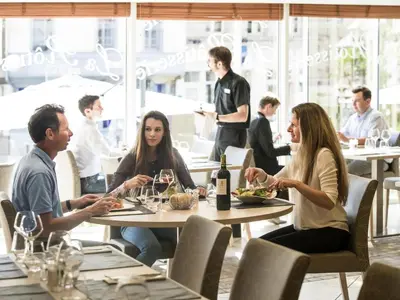 Clients de l'établissement Mercure Abbeville Centre – Porte de La Baie de Somme
