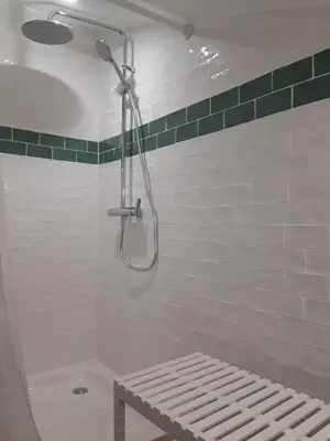 Salle de bains dans l'établissement Gite du nuage