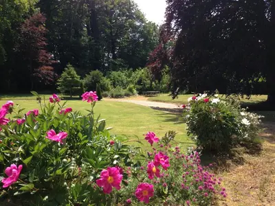 Jardin de l'établissement Le Château de Grèges
