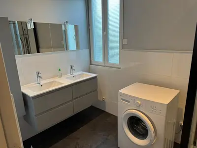 Salle de bains dans l'établissement Family Villa 29