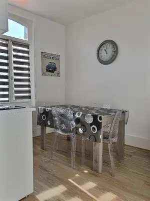 Coin salon dans l'établissement Le Duplex Amiens Centre