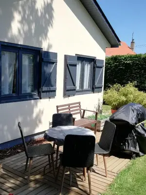 Jardin de l'établissement La Houle, maison