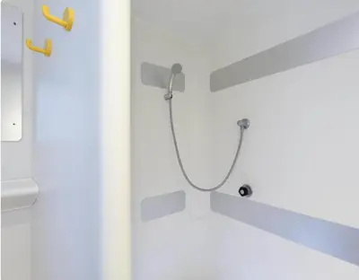 Salle de bains dans l'établissement MELINESS Hotel