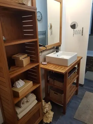 Salle de bains dans l'établissement Escapade Amiens