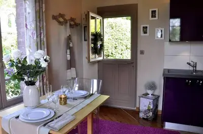 Cuisine ou kitchenette dans l'établissement Le Pavillon Bellevue
