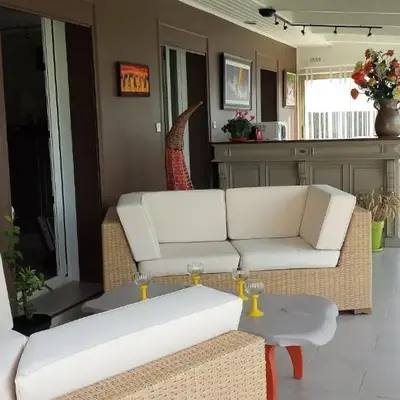 3 chambres privées dans un jardin d'hiver