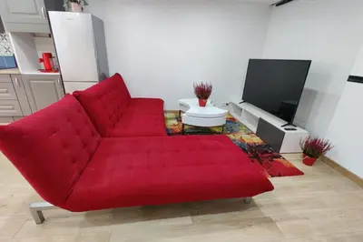 Télévision ou salle de divertissement dans l'établissement F2 Parking privé, Wi-Fi Netflix