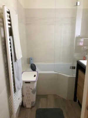 Salle de bains dans l'établissement Chambre privée Triel-sur-Seine