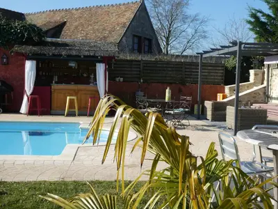 Piscine de l'établissement La Bergerie-en-Vexin ou située à proximité