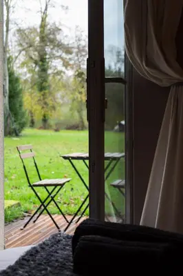 Jardin de l'établissement Le Brame - Chambres d'Hôtes