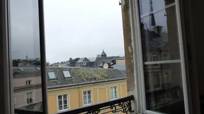 Vue générale sur Rouen ou vue de la ville depuis le séjour chez l'habitant