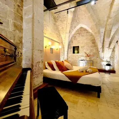 L'Autel La Crypte Mystérieuse de Rouen - sauna & balnéo