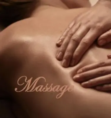 Clients de l'établissement Loft avec Baignoire SPA LÉcrin Romantique