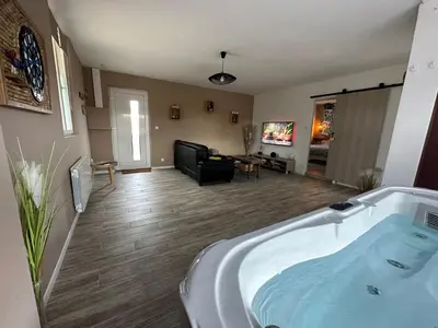 Télévision ou salle de divertissement dans l'établissement Victory Lodge spa